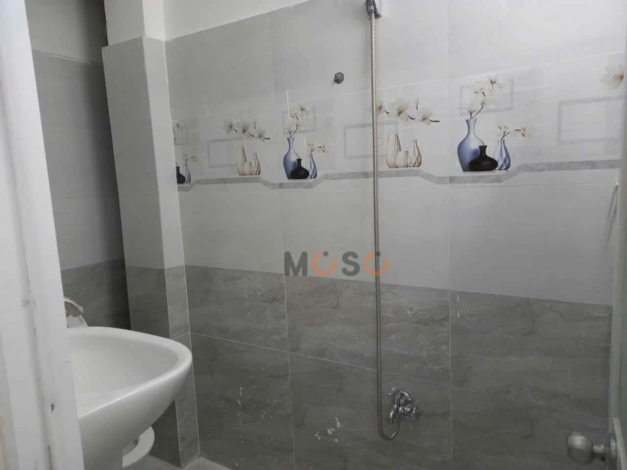 Cho thuê nhà hẻm Trần Hưng Đạo Quận 5, TP.HCM – 4 phòng ngủ, giá 13 triệu — Hình 3